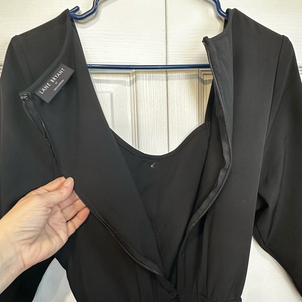 Lane Bryant Black Long Sleeve Wide Leg Belted Jumpsuit - Size 14 - EUC - Picture 2 of 8